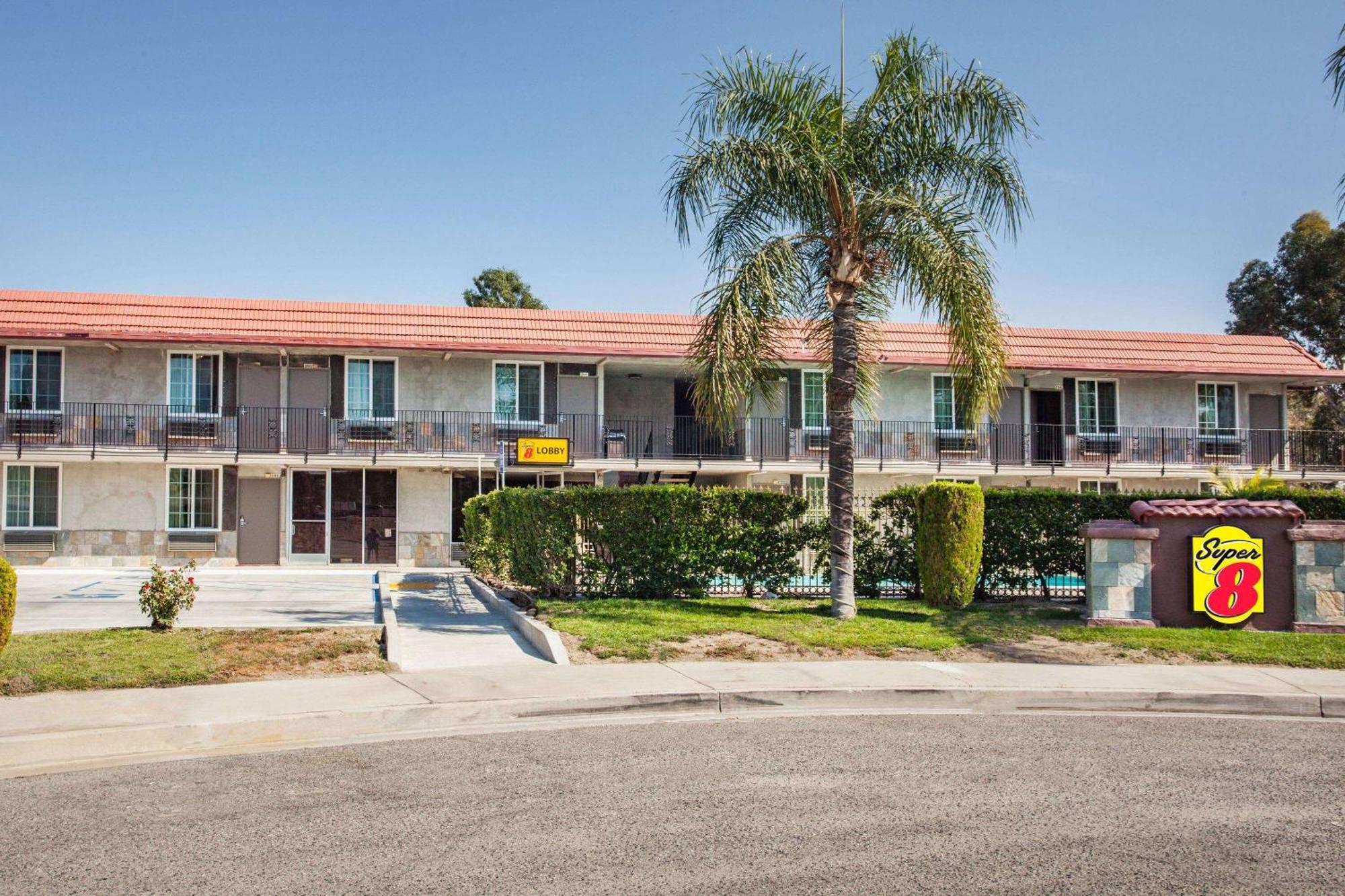 Super 8 By Wyndham Redlands/San Bernardino Motel Exterior foto