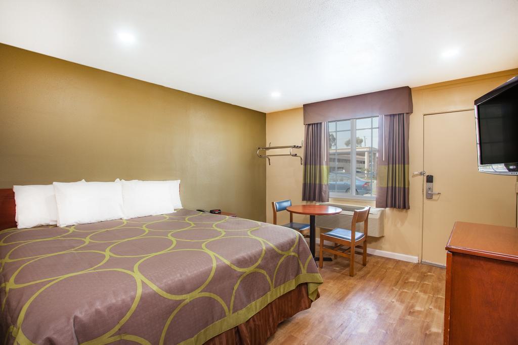 Super 8 By Wyndham Redlands/San Bernardino Motel Exterior foto